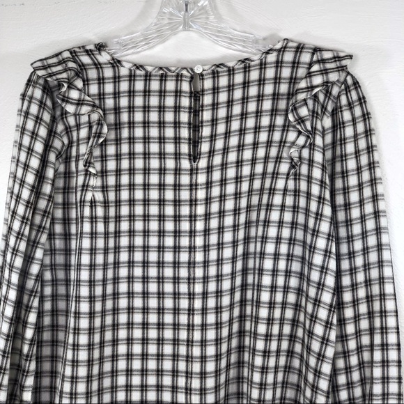 ❌SOLD❌LOFT Plaid Ruffle Top - Picture 8 of 8
